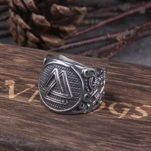 Viking Vegvisir Statement Rings 4