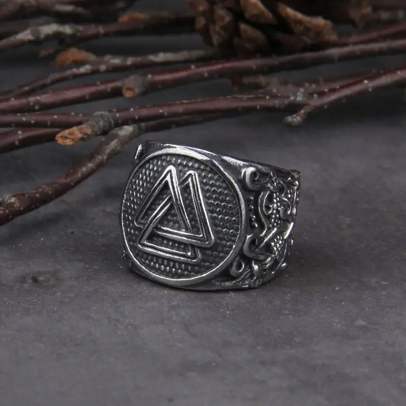 Viking Vegvisir Statement Rings 1
